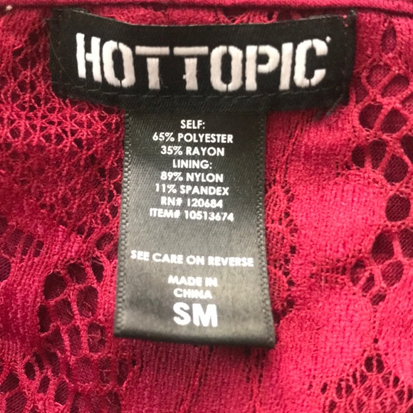 Maroon Lace Back Skull Girls Tank Top - Picture 6 of 6